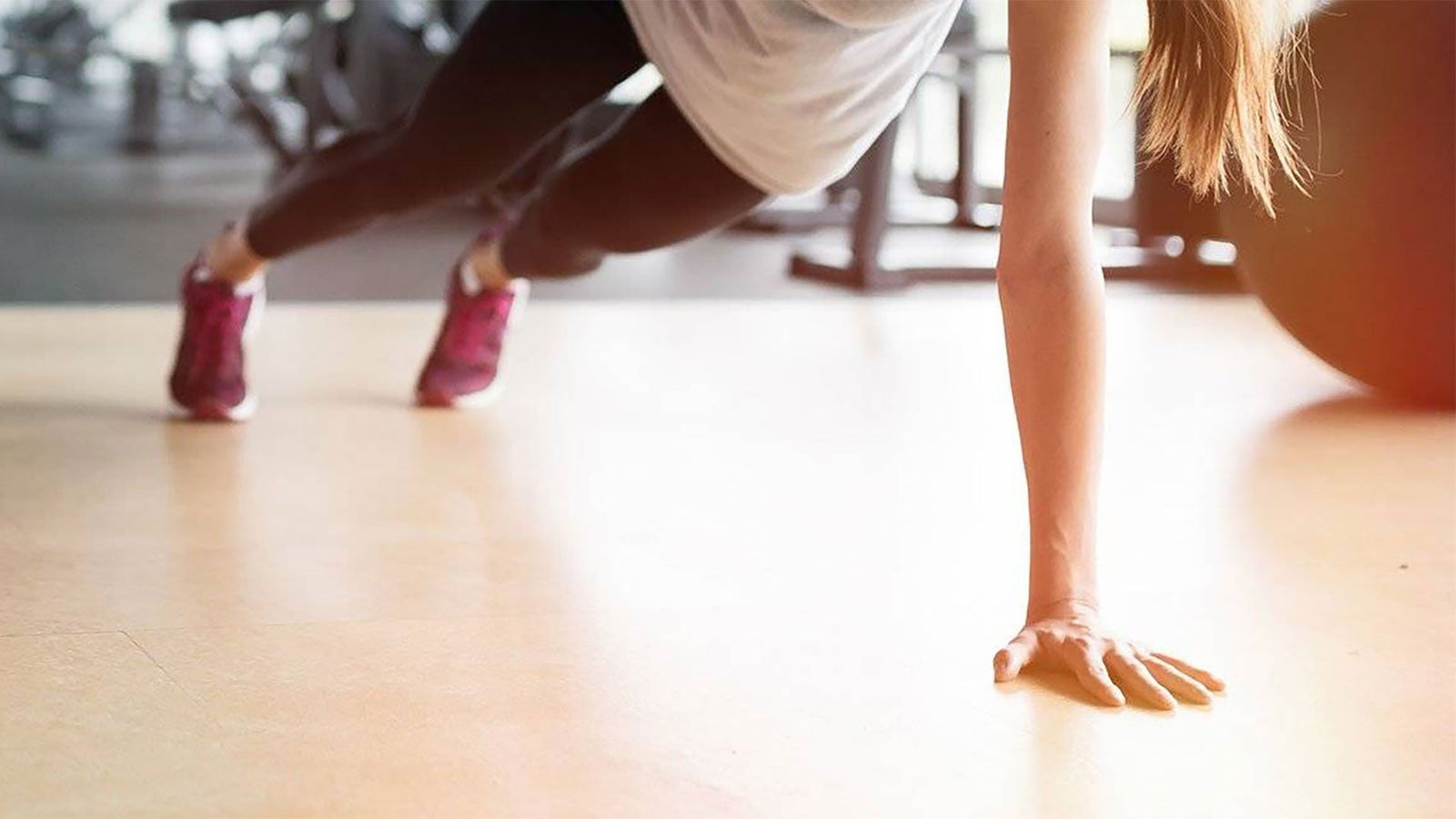 Powerful strokes for tennis